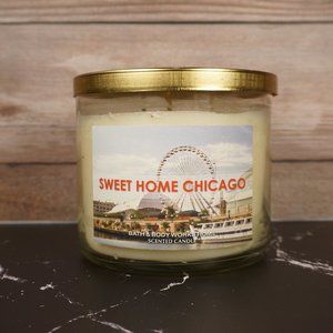 RARE NEW Bath & Body Works - Sweet Home Chicago - 3 Wick Candle 14.5 OZ